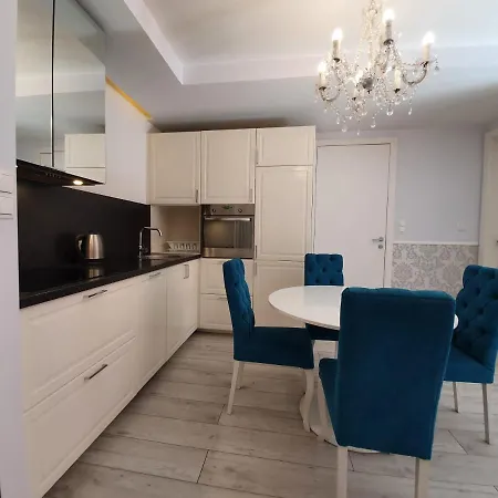 Aura Xv Apartament Z Balkonem